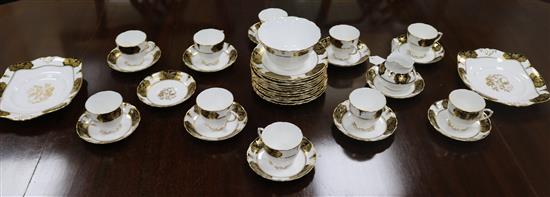 A Tuscan china tea set